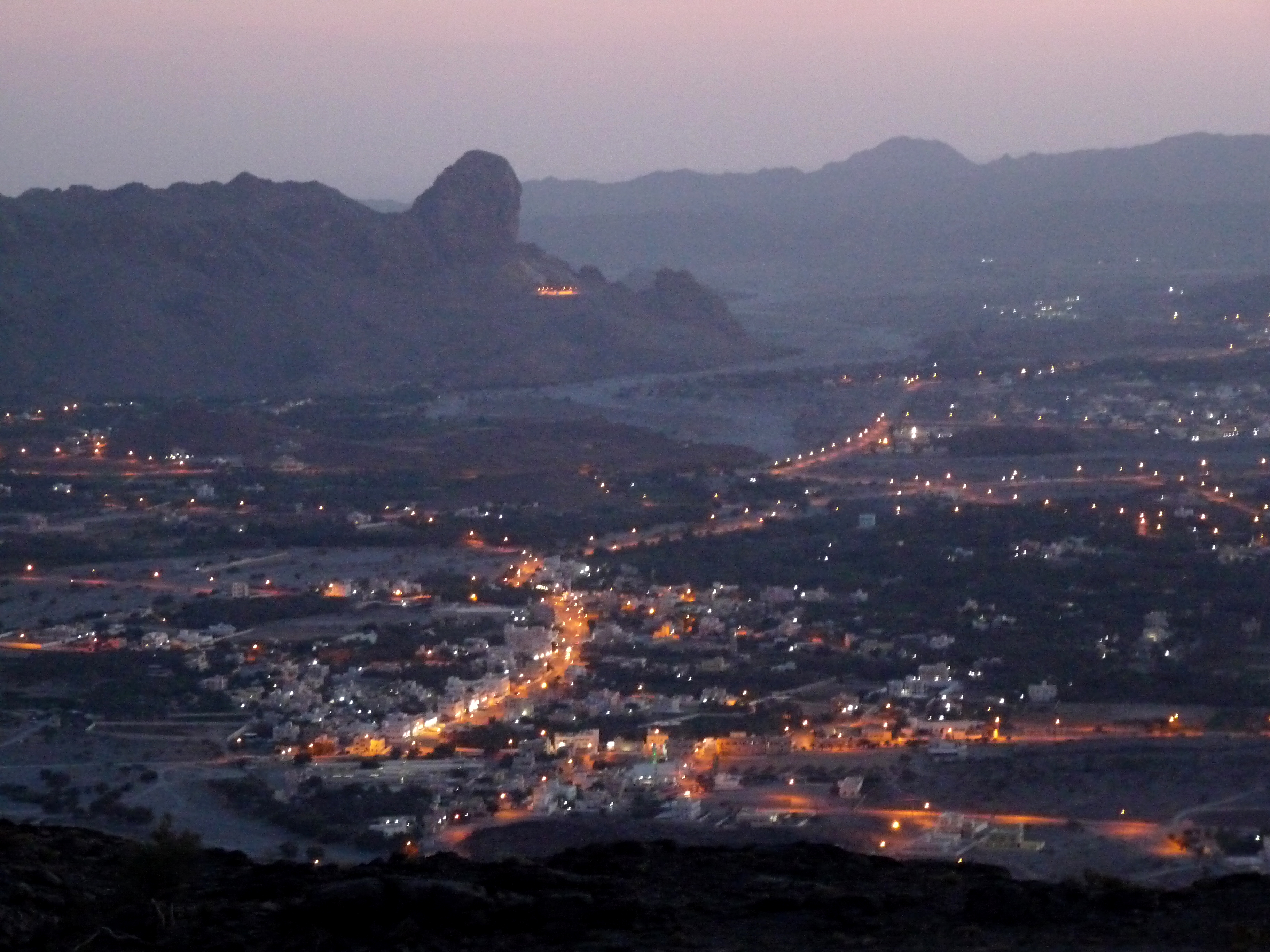 ad dakhiliyah